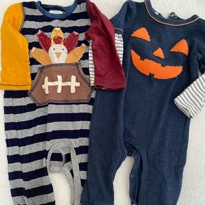 (4 pieces) Mud pie fall bundle 9-12 month